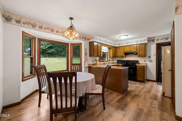 211 Esquire Lane, Cary, NC 27513