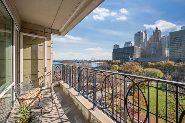 840 N LAKE SHORE Drive 603, Chicago, IL 60611