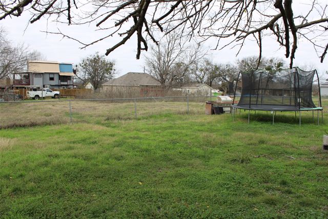 3016 County Road 743, Princeton, TX 75407