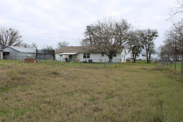 3016 County Road 743, Princeton, TX 75407
