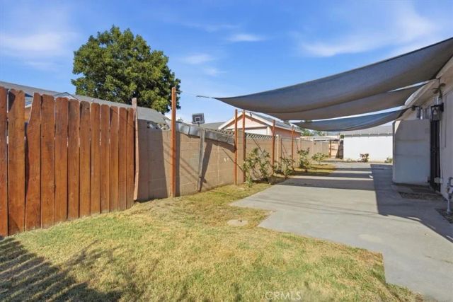 8803 Burton, Bellflower, CA 90706