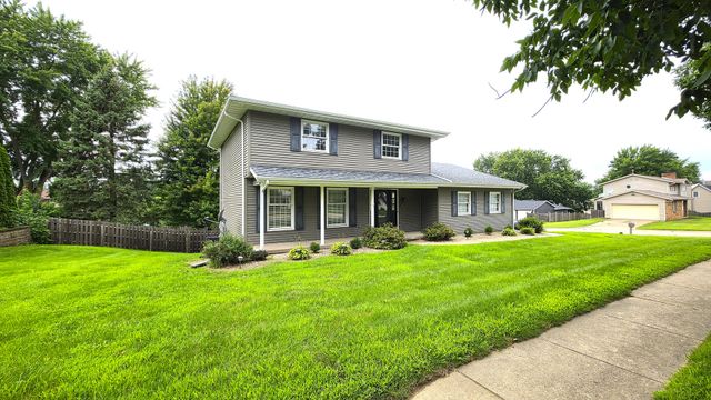 4470 18th Street, Bettendorf, IA 52722