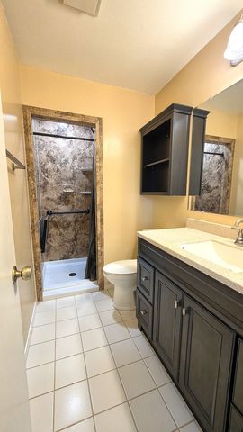 4470 18th Street, Bettendorf, IA 52722
