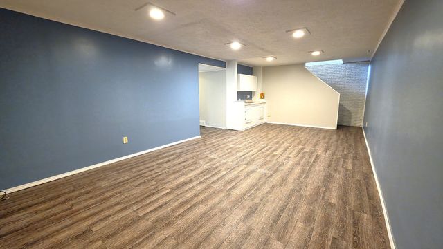 4470 18th Street, Bettendorf, IA 52722