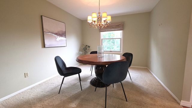 4470 18th Street, Bettendorf, IA 52722