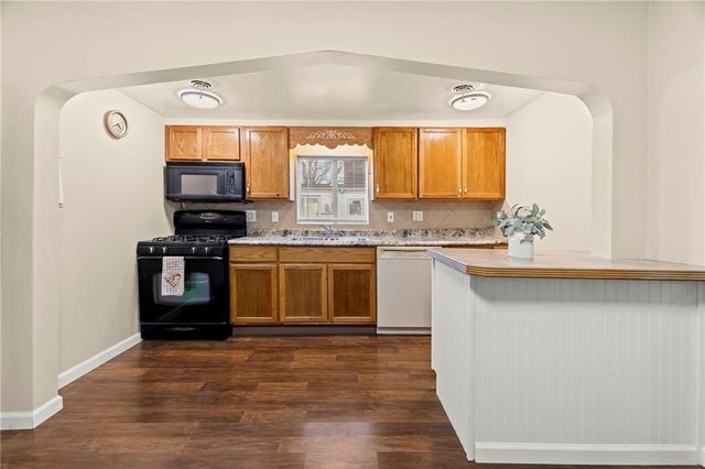 617 W 5th Street, Lane, KS 66042