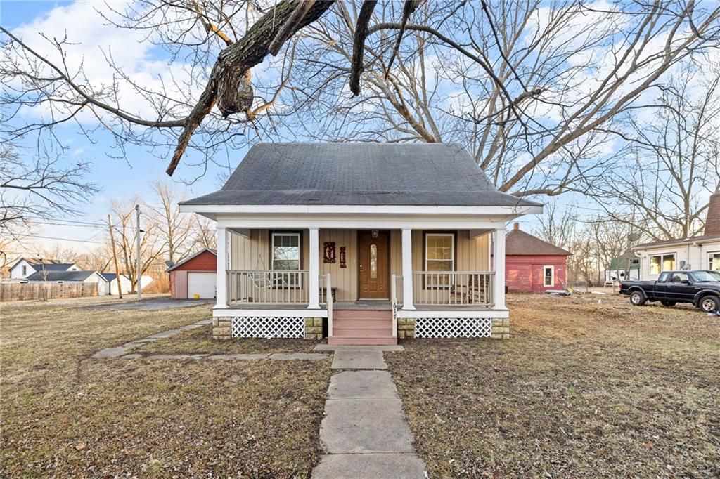 617 W 5th Street, Lane, KS 66042