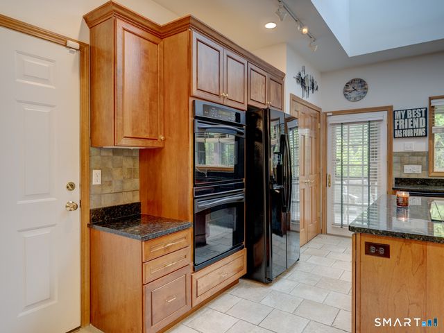 201 Strawberry Lane 201, South Windsor, CT 06074