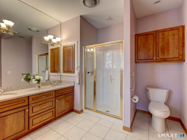 201 Strawberry Lane 201, South Windsor, CT 06074