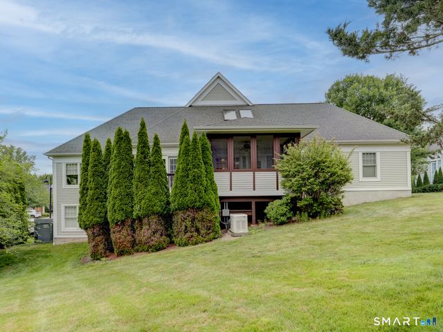 201 Strawberry Lane 201, South Windsor, CT 06074
