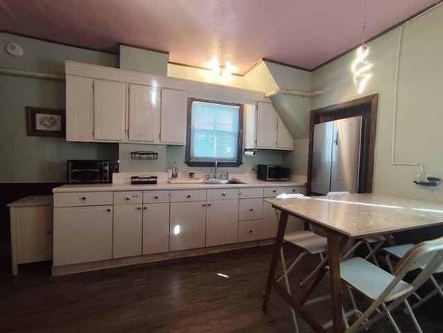 240 Sycamore St 1, Watertown, MA 02472