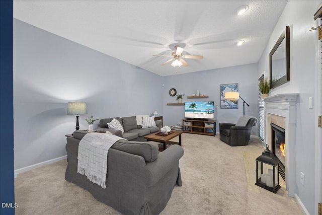 8924 Erinsbrook Drive, Raleigh, NC 27617