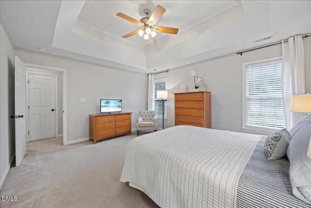 8924 Erinsbrook Drive, Raleigh, NC 27617