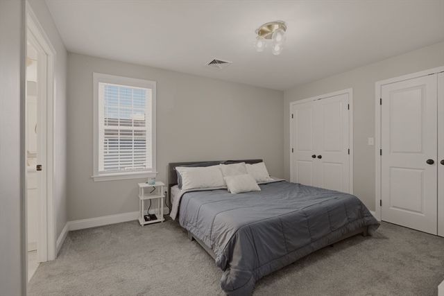 8 Princeton Circle, Fall River, MA 02724