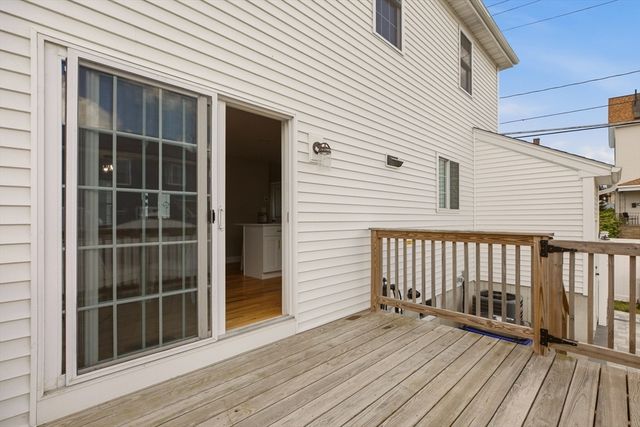 8 Princeton Circle, Fall River, MA 02724