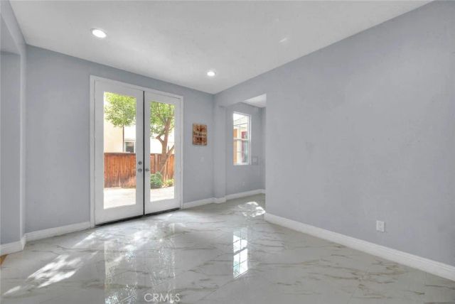 10877 Cameron Court, Corona, CA 92883