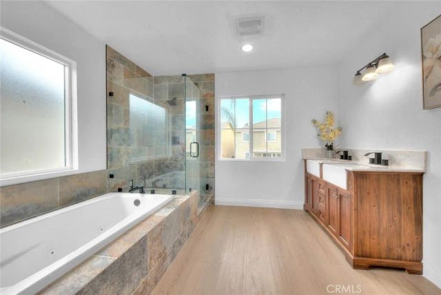 10877 Cameron Court, Corona, CA 92883