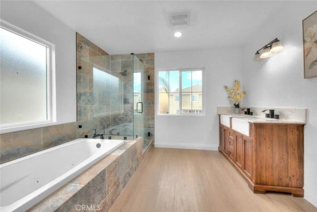 10877 Cameron Court, Corona, CA 92883