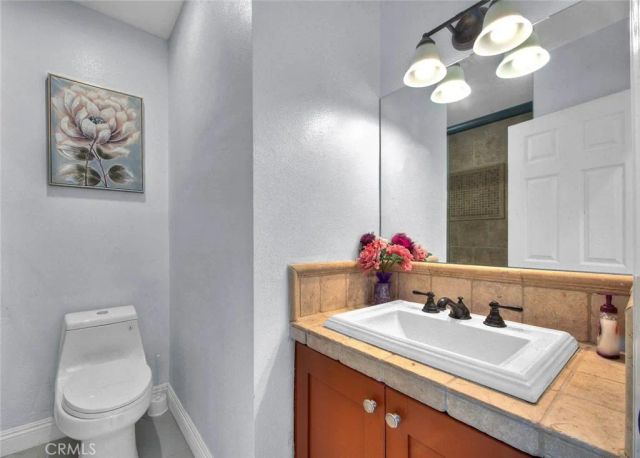 10877 Cameron Court, Corona, CA 92883