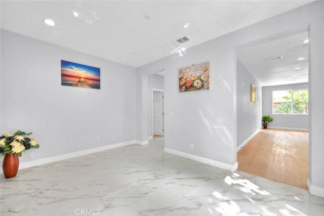 10877 Cameron Court, Corona, CA 92883