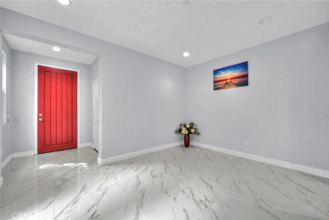 10877 Cameron Court, Corona, CA 92883
