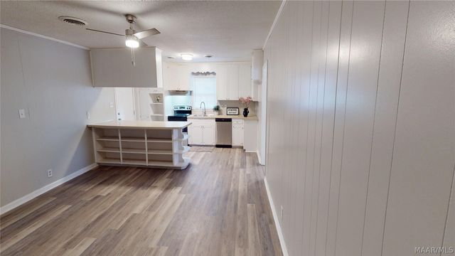 2716 Forsyth Lane, Montgomery, AL 36116