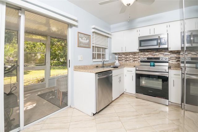 2898 THAXTON DRIVE 74, Palm Harbor, FL 34684