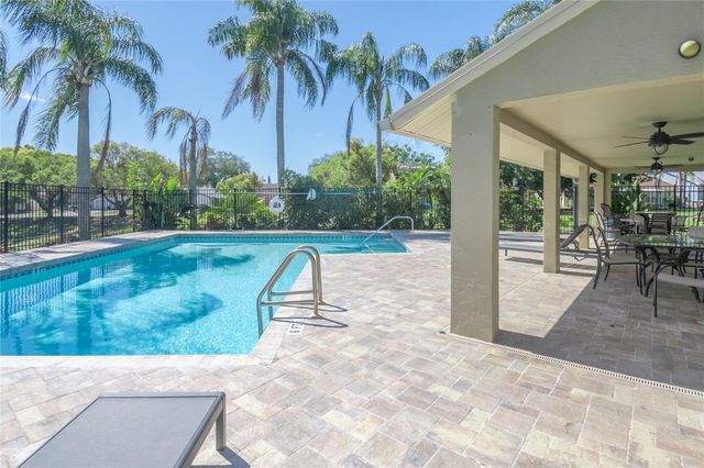 2898 THAXTON DRIVE 74, Palm Harbor, FL 34684