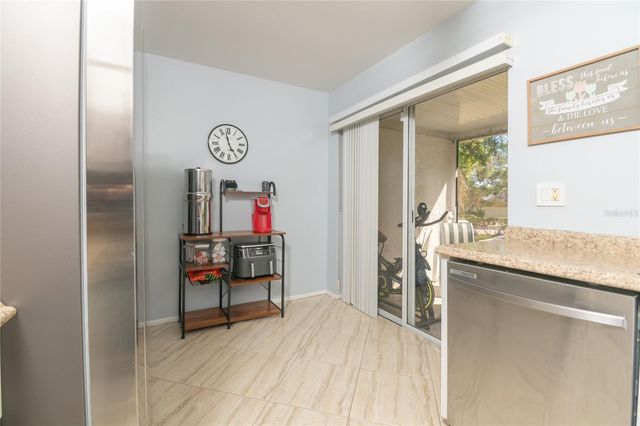 2898 THAXTON DRIVE 74, Palm Harbor, FL 34684