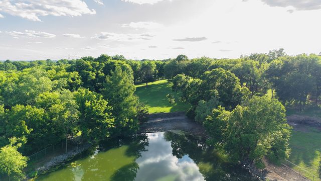 1089 Bradley Rd, Gallatin, TN 37066