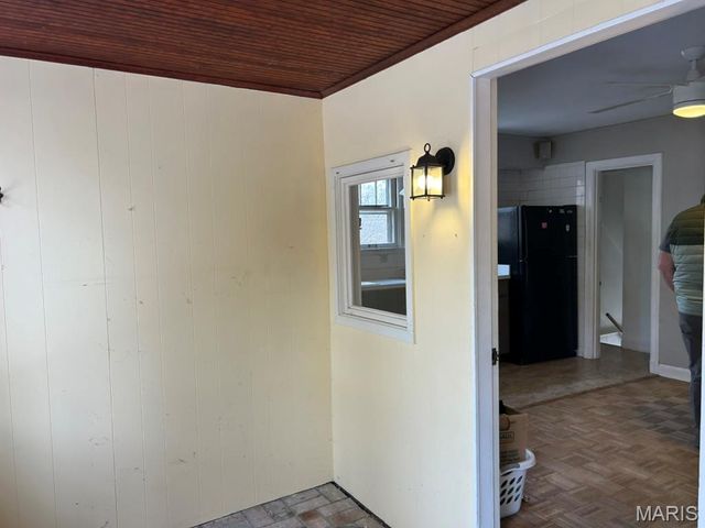 9112 Watsonia Court, Olivette, MO 63132