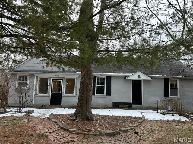 9112 Watsonia Court, Olivette, MO 63132