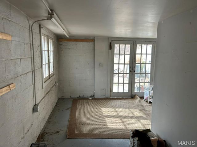 9112 Watsonia Court, Olivette, MO 63132