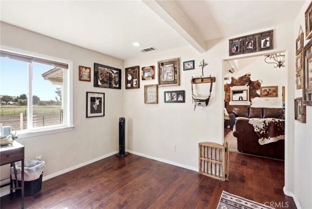8646 Elizabeth Lake Road, Leona Valley, CA 93551