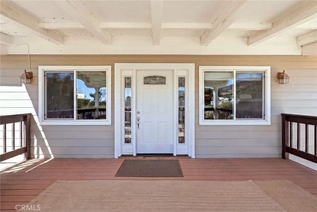 8646 Elizabeth Lake Road, Leona Valley, CA 93551