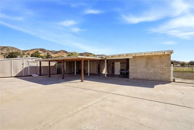 8646 Elizabeth Lake Road, Leona Valley, CA 93551