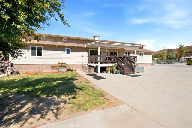 8646 Elizabeth Lake Road, Leona Valley, CA 93551