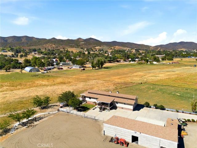 8646 Elizabeth Lake Road, Leona Valley, CA 93551