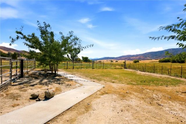 8646 Elizabeth Lake Road, Leona Valley, CA 93551