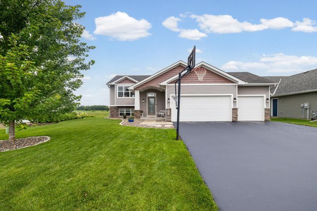6679 210th Street W, Farmington, MN 55024