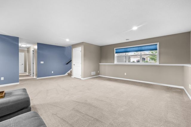6679 210th Street W, Farmington, MN 55024
