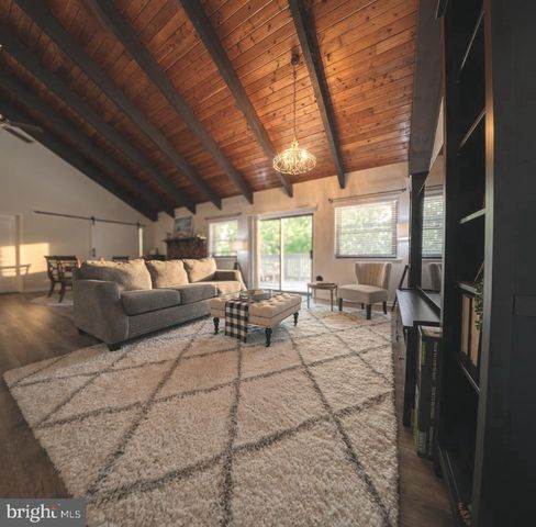 18368 HARTMAN DR, Lexington Park, MD 20653