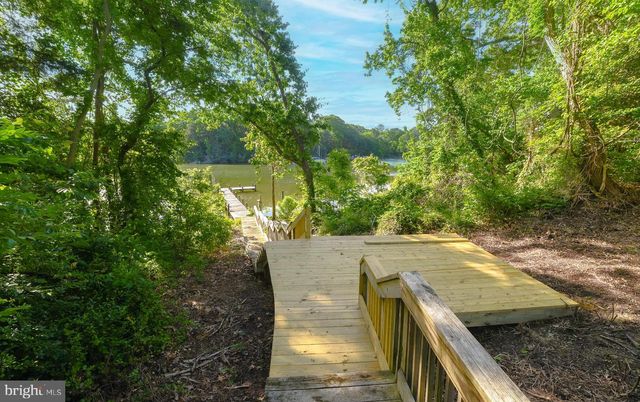 18368 HARTMAN DR, Lexington Park, MD 20653