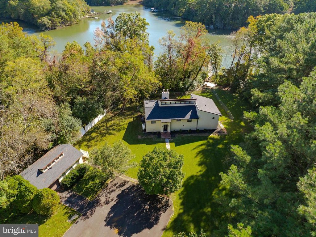 18368 HARTMAN DR, Lexington Park, MD 20653
