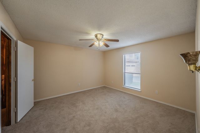 94 Morrow Drive, Bedford, TX 76021