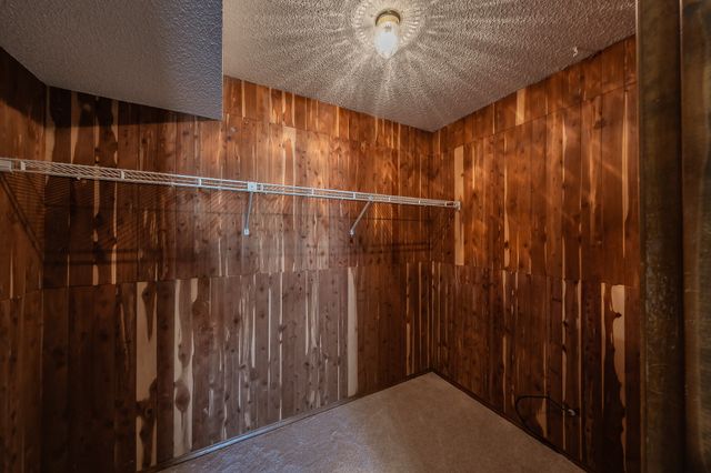 94 Morrow Drive, Bedford, TX 76021