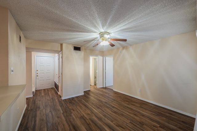 94 Morrow Drive, Bedford, TX 76021