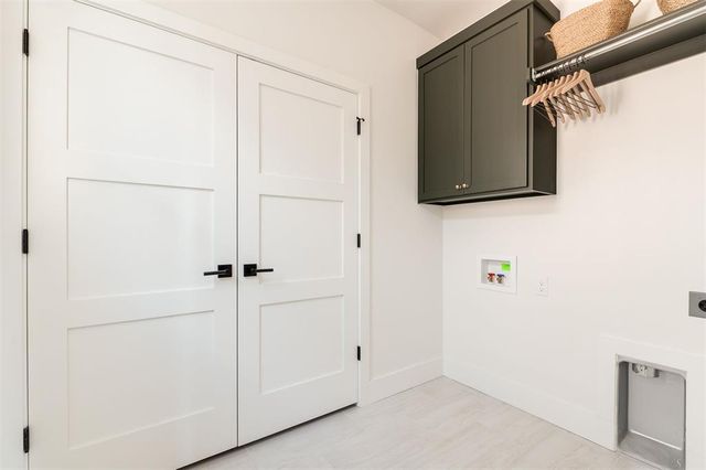 1636 S Douglas Avenue, Oklahoma City, OK 73108