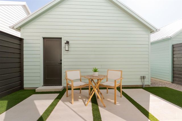 1636 S Douglas Avenue, Oklahoma City, OK 73108