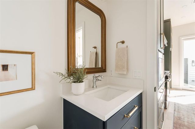 1636 S Douglas Avenue, Oklahoma City, OK 73108